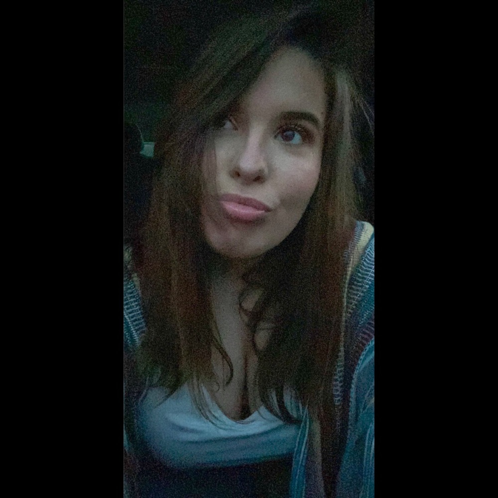 Meet your Posher, Nicole